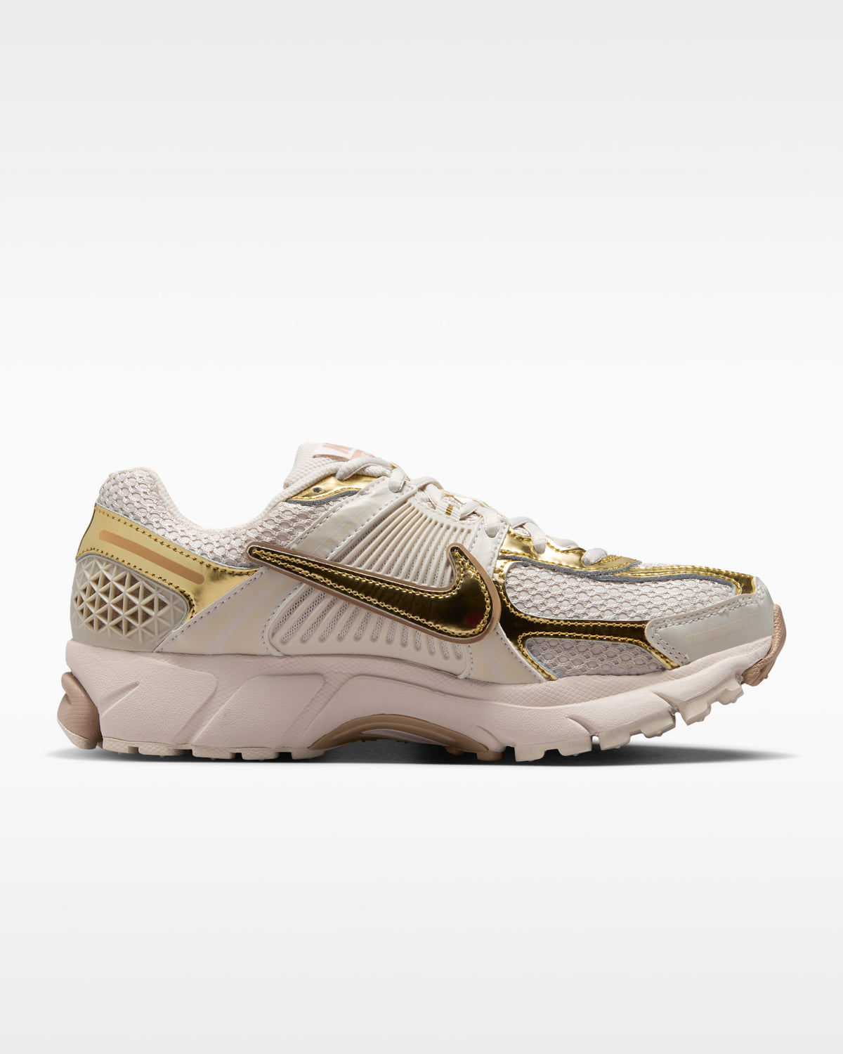 NIKE ZOOM VOMERO 5