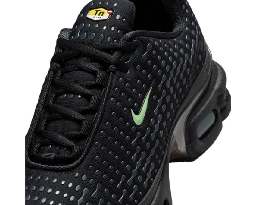 Nike Air Max Plus VII Black