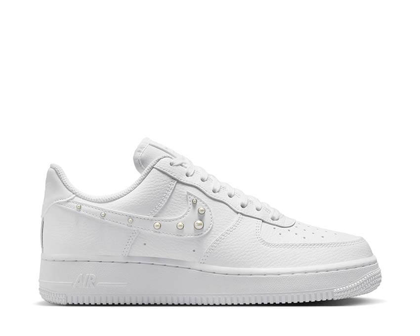 Nike Air Force 1 '07 W "Pearl Swoosh"