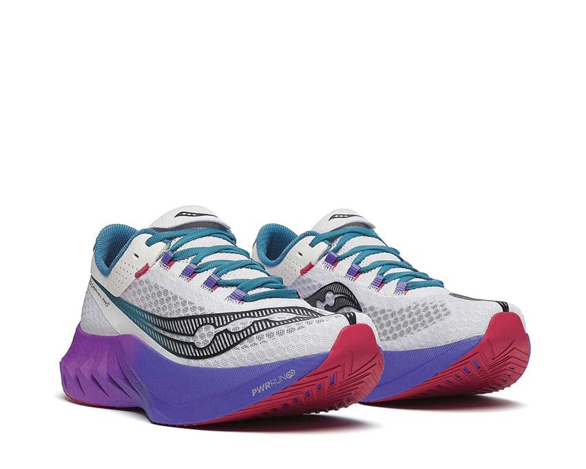 Saucony Endorphin Pro 4 Galaxy - vue de côté